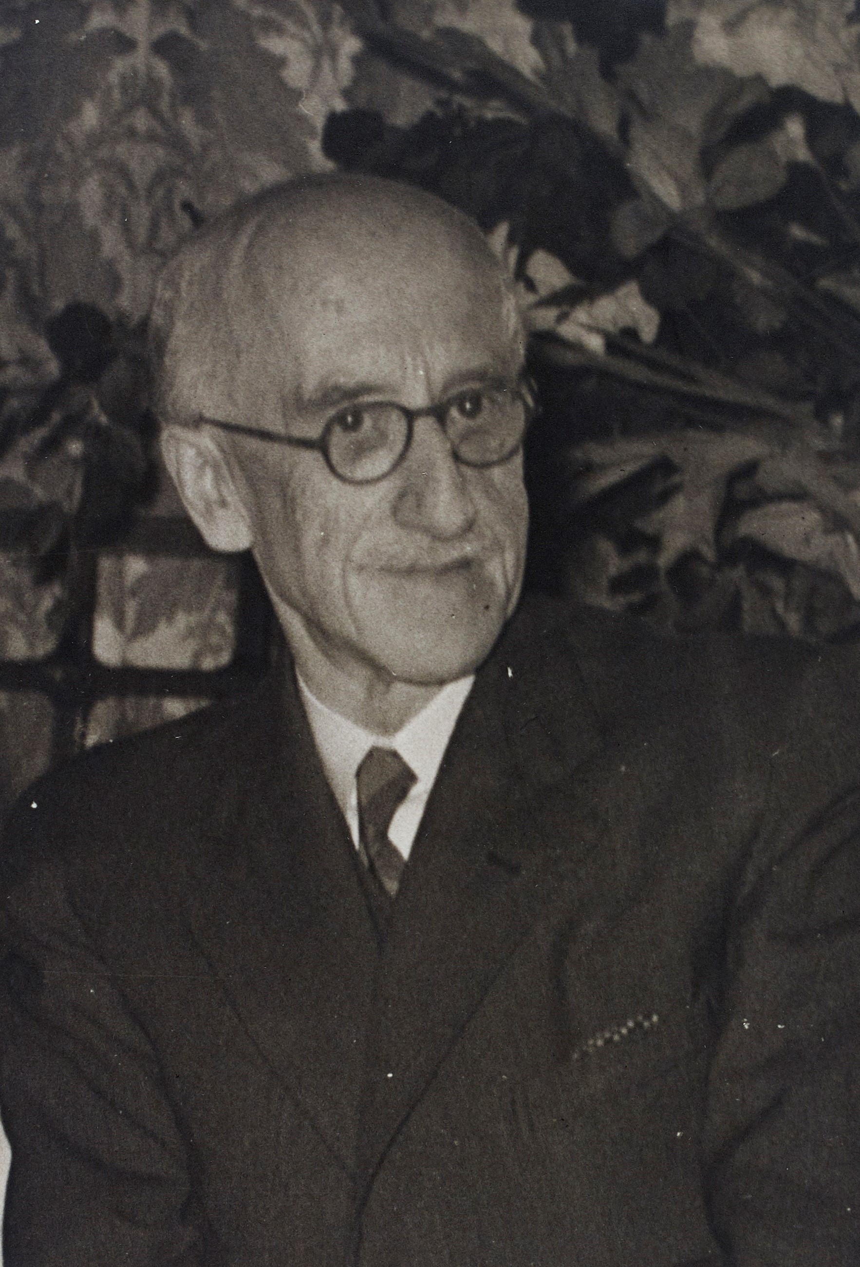 Black and white head and shoulders photography of James Green Douglas, a former Member of Seanad Éireann